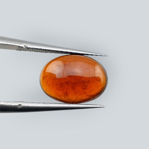 Hessonite garnet cabochon 11x8 mm no 224