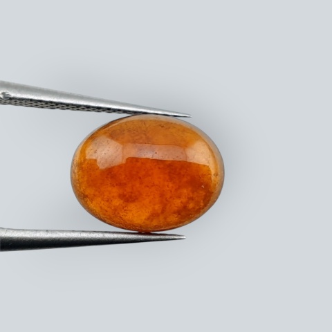 Hessonite garnet cabochon 11x8 mm no 90