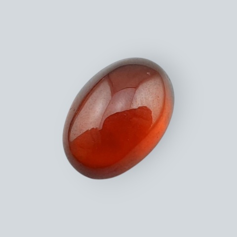 Hessonite garnet cabochon 12x8 mm no 221