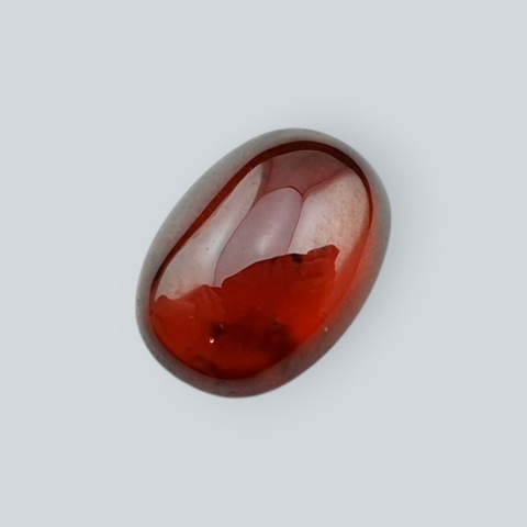 Granat Hessonit kaboszon 12x8 mm nr 54