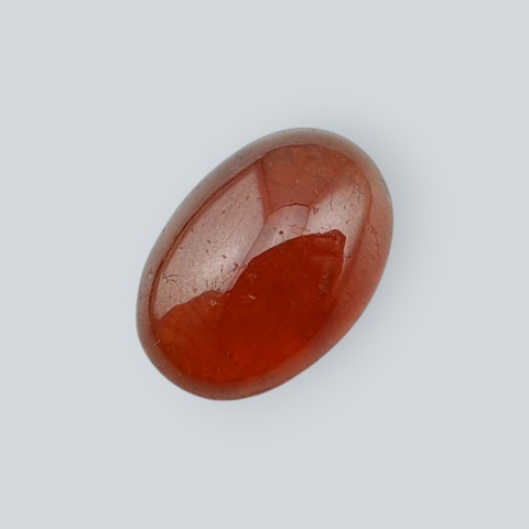 Hessonite garnet cabochon 12x9 mm no 102
