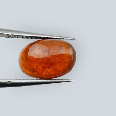 Hessonite garnet cabochon 12x9 mm no 189