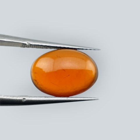 Granat Hessonit kaboszon 12x9 mm nr 237