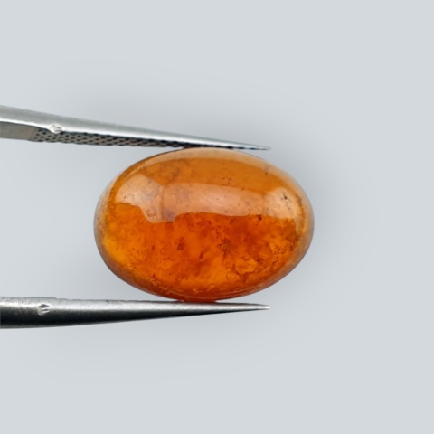 Granat Hessonit kaboszon 13x10 mm nr 137