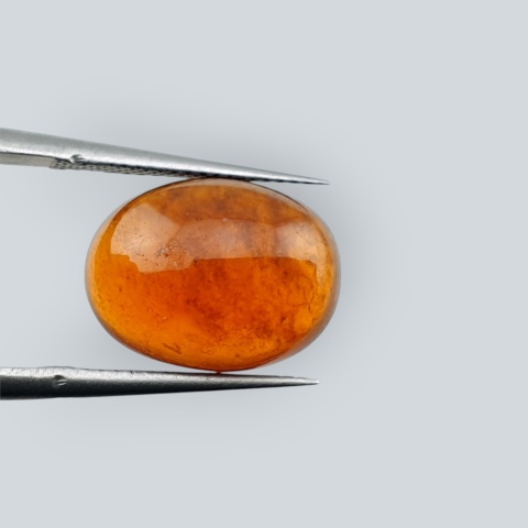 Granat Hessonit kaboszon 13x10 mm nr 188