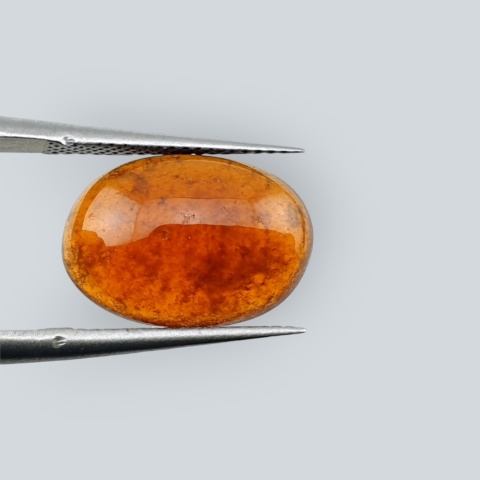 Granat Hessonit kaboszon 14x10 mm nr 91