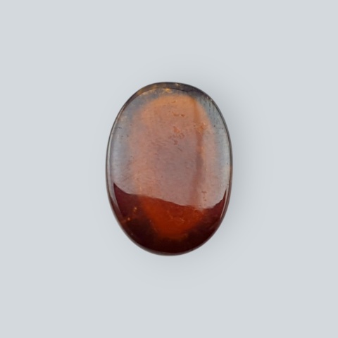 Granat Hessonit kaboszon 15x10 mm nr 108