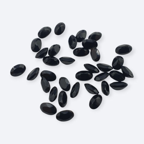 Onyks czarny owal fasetowany 5x3 mm 1 szt