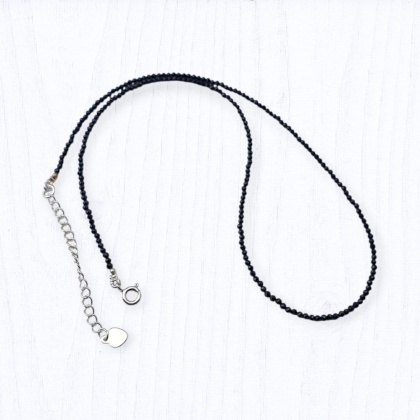 Onyks fasetowany 2 mm naszyjnik srebro 925 1 szt.