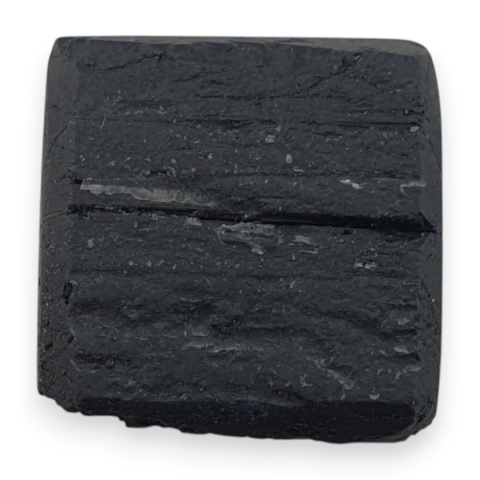 Czarny turmalin kaboszon druzy 16x15 mm nr 509