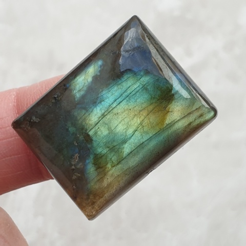 Labradoryt kaboszon 27x21 mm nr B648