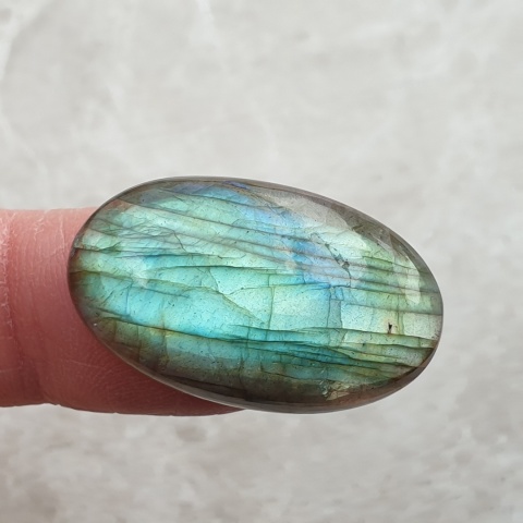 Labradoryt kaboszon 29x17 mm nr BB663