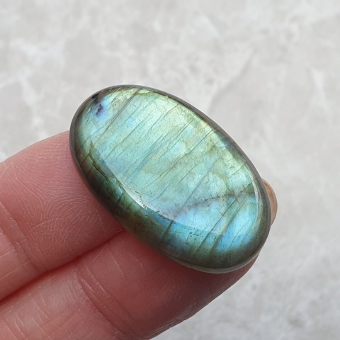 Labradoryt kaboszon 30x19 mm nr B614