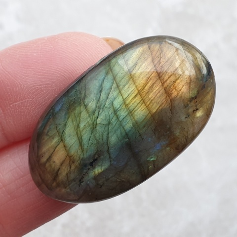 Labradoryt kaboszon 37x22 mm nr B622