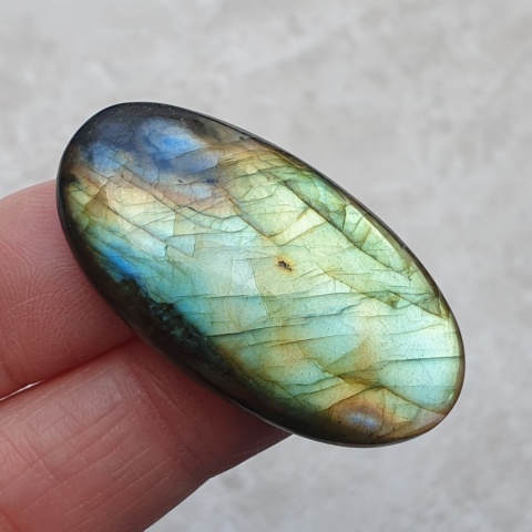 Labradoryt kaboszon 41x22 mm nr B615