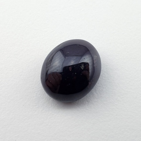 Granat gwiaździsty kaboszon 11x9 mm nr 255