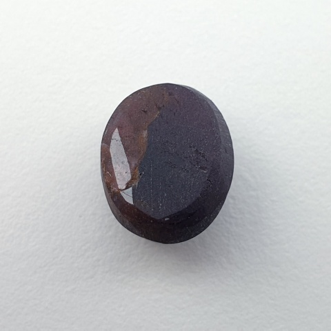 Granat gwiaździsty kaboszon 11x9 mm nr 283