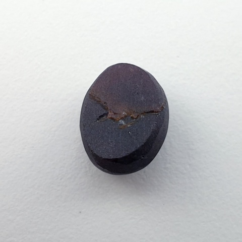 Granat gwiaździsty kaboszon 11x9 mm nr 300