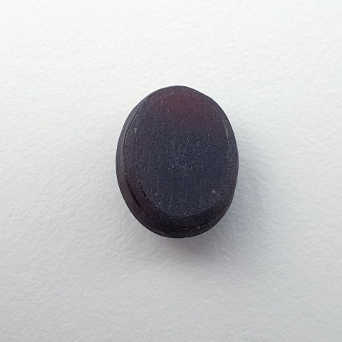 Granat gwiaździsty kaboszon 11x9 mm nr 311