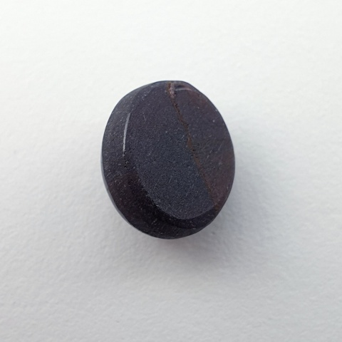 Granat gwiaździsty kaboszon 11x9 mm nr 316