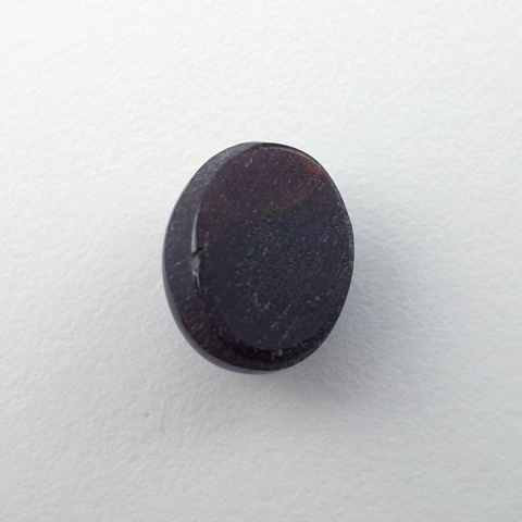 Granat gwiaździsty kaboszon 11x9 mm nr 317