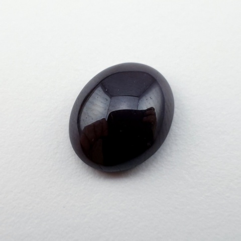 Granat gwiaździsty kaboszon 12x10 mm nr 143