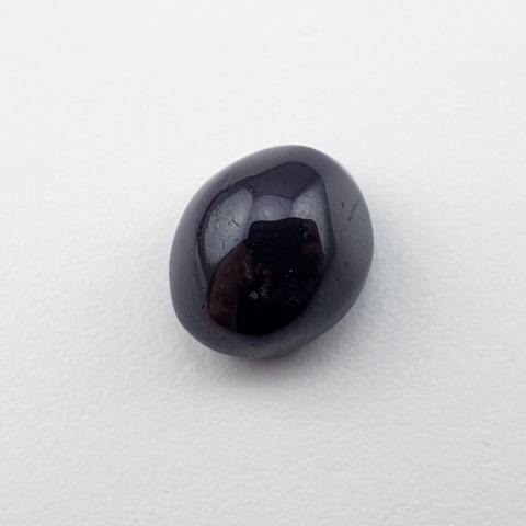 Granat gwiaździsty kaboszon 12x10 mm nr 223