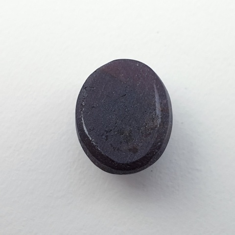 Granat gwiaździsty kaboszon 12x10 mm nr 323