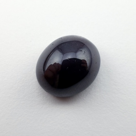 Granat gwiaździsty kaboszon 12x11 mm nr 281