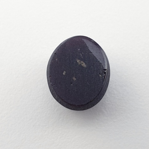 Granat gwiaździsty kaboszon 12x11 mm nr 303