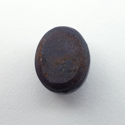 Granat gwiaździsty kaboszon 13x10 mm nr 284