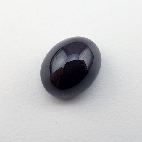 Granat gwiaździsty kaboszon 13x10 mm nr 297