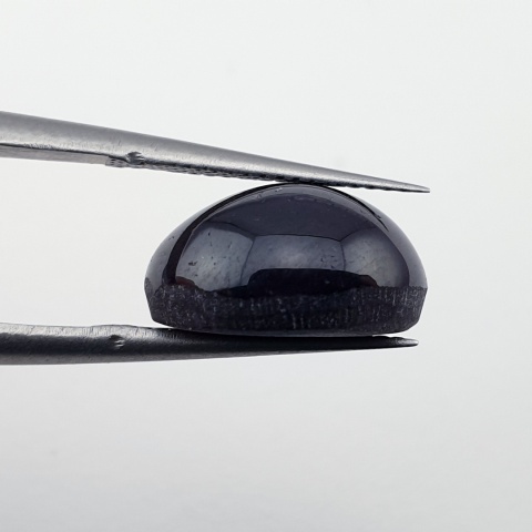 Star garnet cabochon 13x10 mm no 302