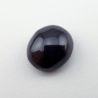 Granat gwiaździsty kaboszon 13x11 mm nr 137