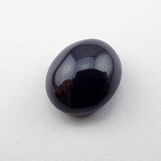 Granat gwiaździsty kaboszon 13x11 mm nr 164