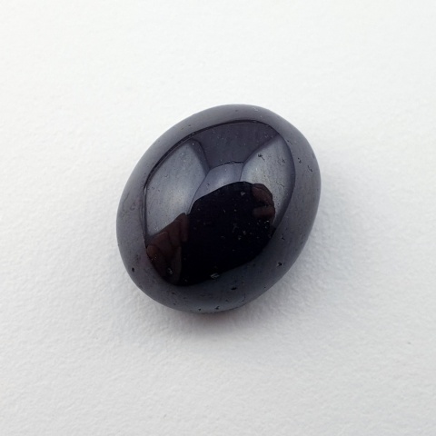 Granat gwiaździsty kaboszon 13x11 mm nr 231