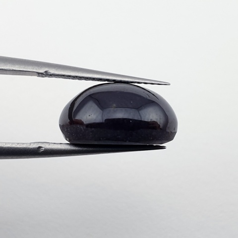 Granat gwiaździsty kaboszon 13x11 mm nr 250