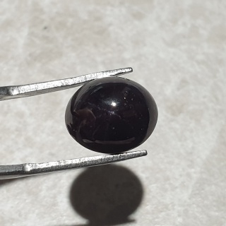 Granat gwiaździsty kaboszon 13x11 mm nr 256