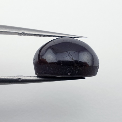 Star garnet cabochon 13x12 mm no 295