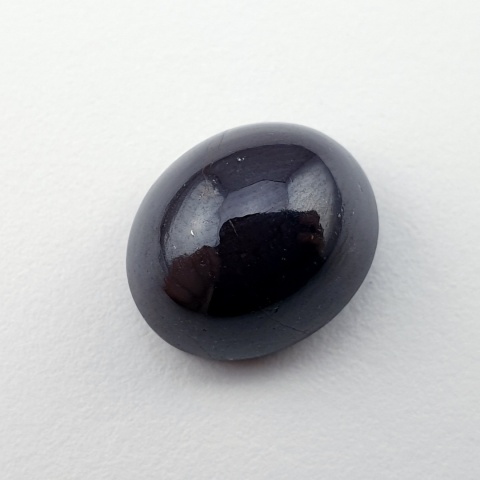 Star garnet cabochon 14x11 mm no 151