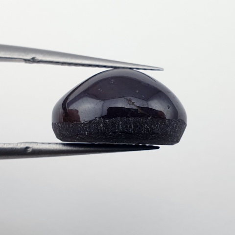 Star garnet cabochon 14x11 mm no 185