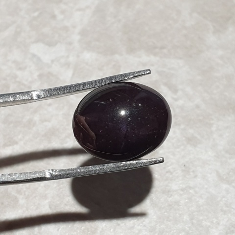 Star garnet cabochon 14x11 mm no 191