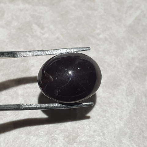 Star garnet cabochon 14x11 mm no 233