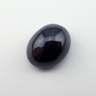 Granat gwiaździsty kaboszon 14x11 mm nr 314