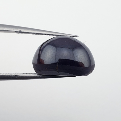 Star garnet cabochon 14x12 mm no 146