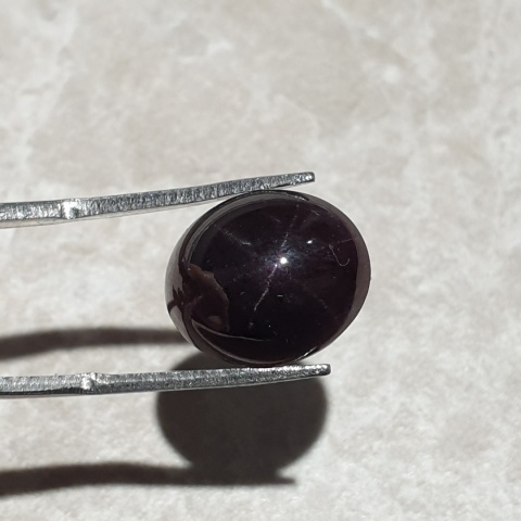 Star garnet cabochon 14x12 mm no 194
