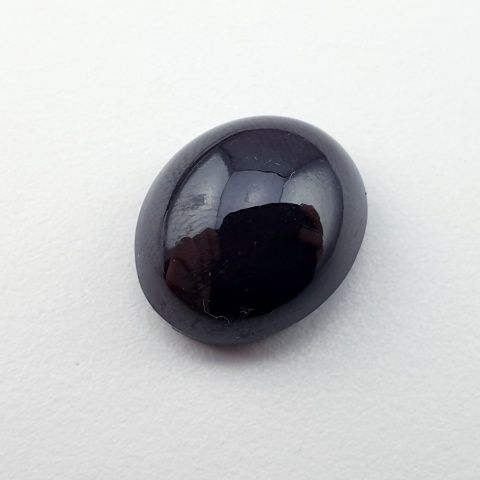 Star garnet cabochon 14x12 mm no 194