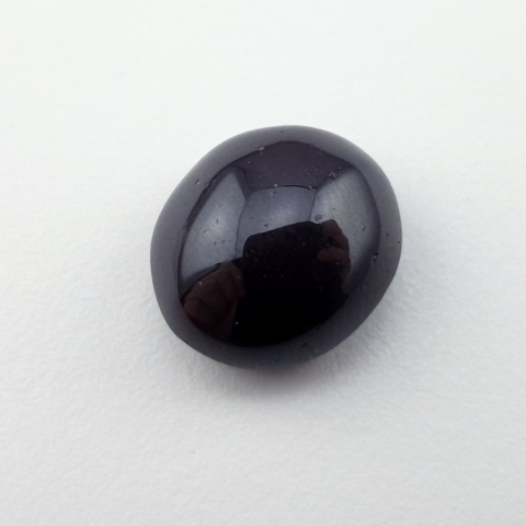 Star garnet cabochon 14x12 mm no 206