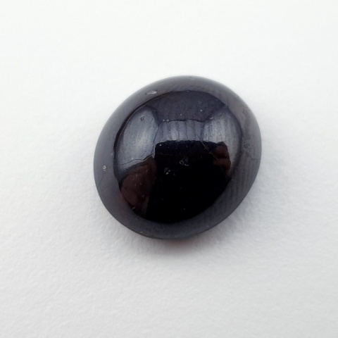 Star garnet cabochon 14x12 mm no 210