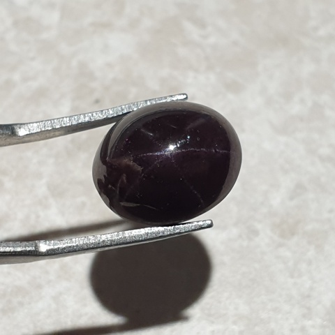 Star garnet cabochon 14x12 mm no 220